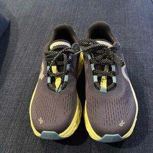 On Running Cloud Monsters